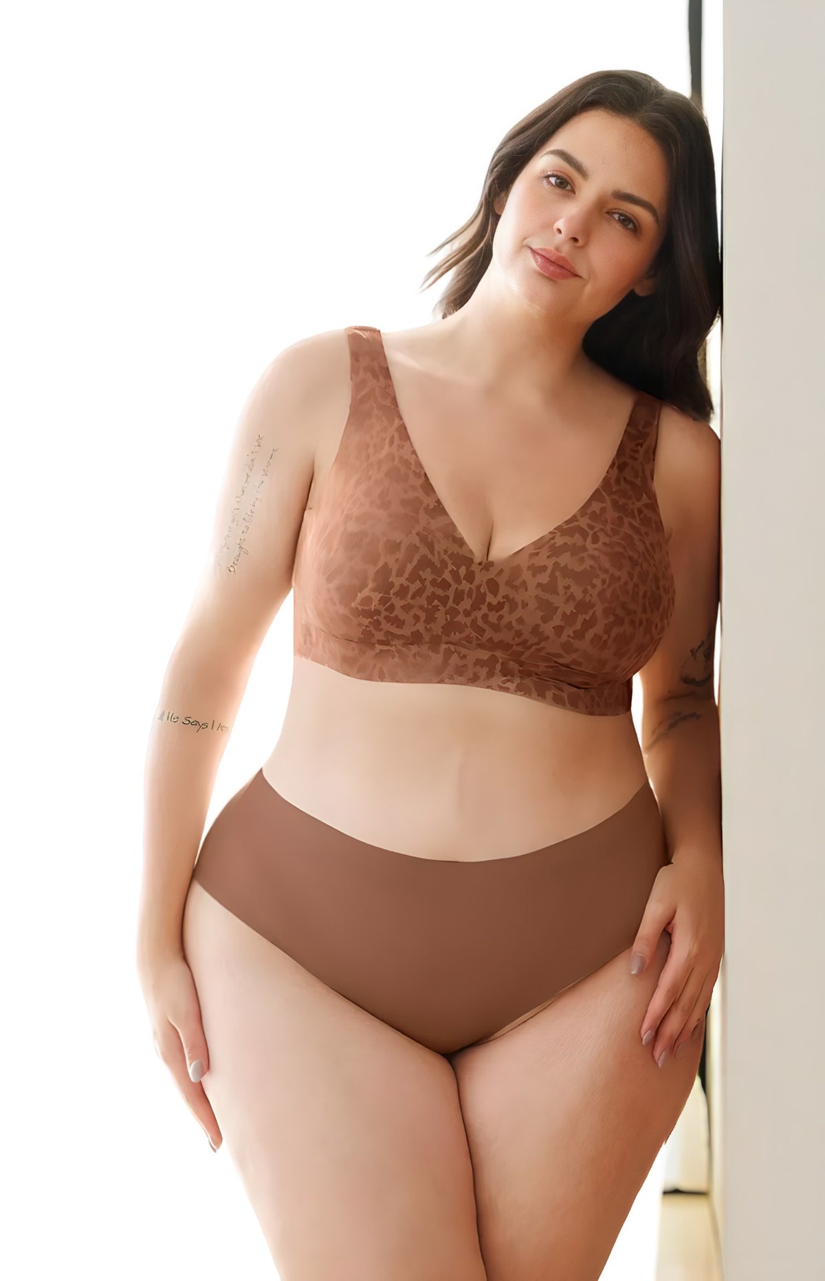 Soft Lift Co Seamless Wireless Jelly Minimizer Support Bra